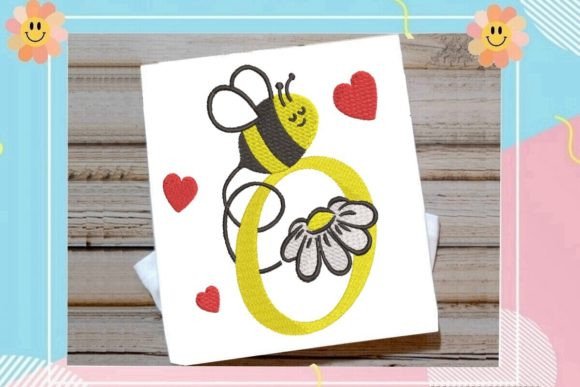 Cute Bee O Letter Monogram: A Playful Touch for Boutique Sweatshirts