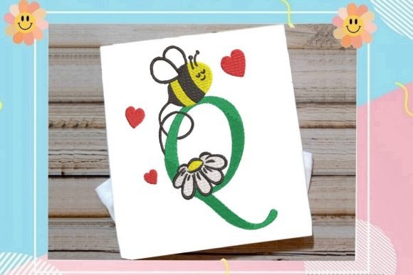 Cute Bee Q Letter Monogram: A Craft Fair Darling?